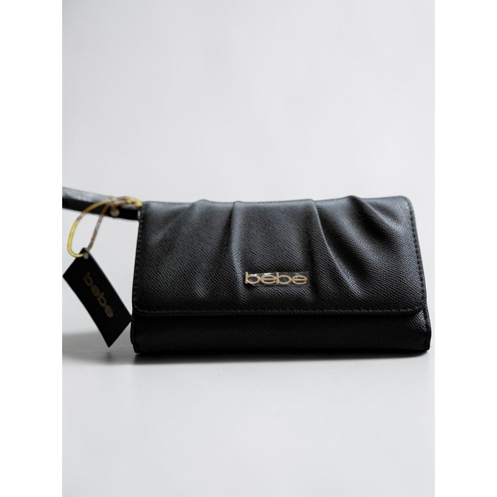 Bebe Sage Trifold Wallet Black Pebbled Faux Leather Wristlet